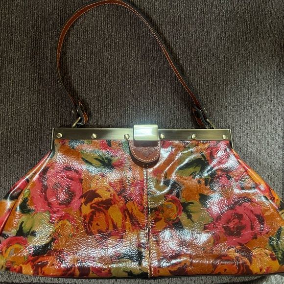 Patricia Nash - EXCELLENT Condition! - Picture 2 of 5